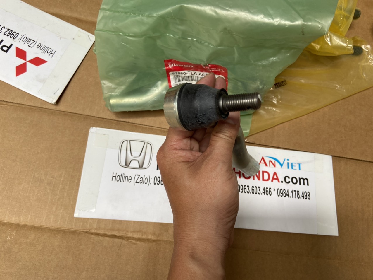Rô tuyn lái ngoài xe Honda CRV 2018-2023